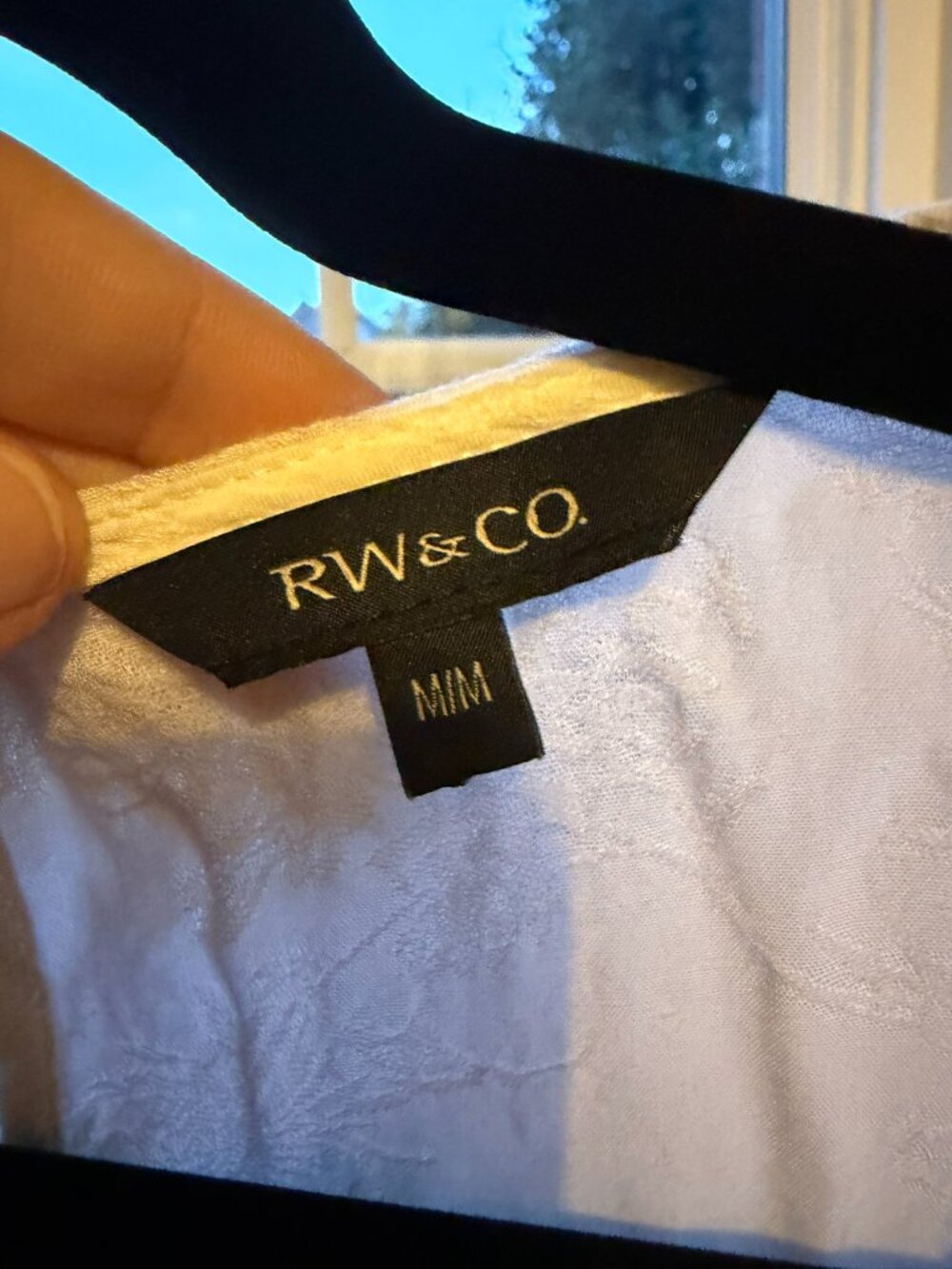 RW&CO White Jacquard Lace Sleeve Blouse - Picture 4 of 5